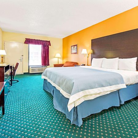 Days Inn By Wyndham Covington Eksteriør billede