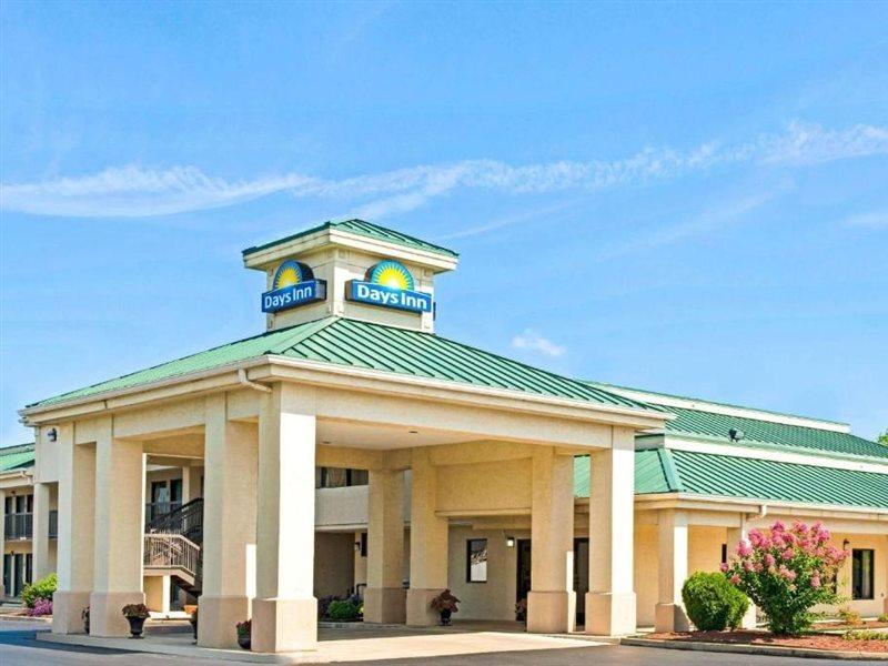 Days Inn By Wyndham Covington Eksteriør billede