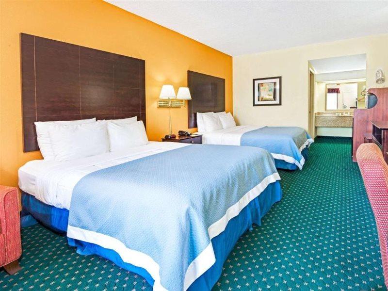 Days Inn By Wyndham Covington Eksteriør billede